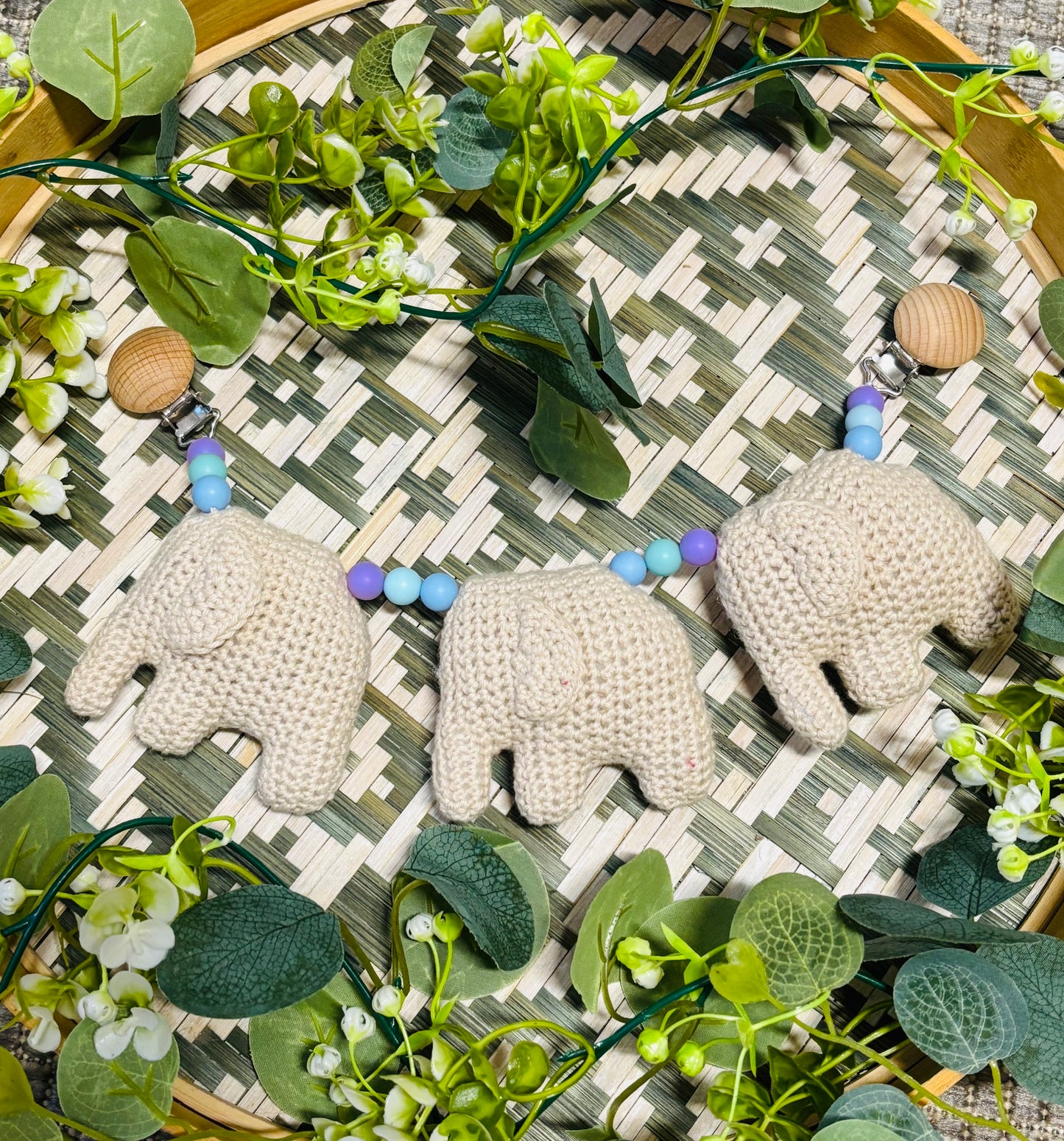 Vaunulelu kolme norsua (eri värejä)